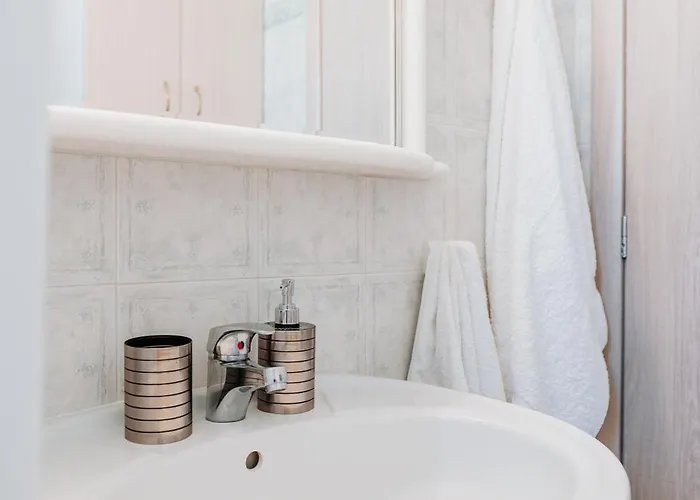 Kastraki Family House * Kastrákion